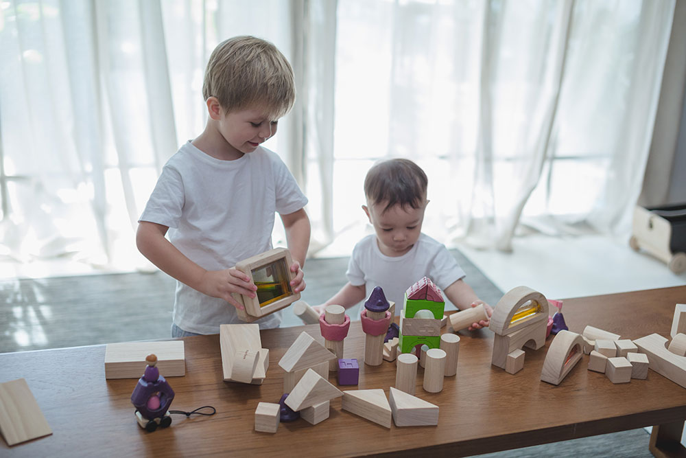 Le chateau de princesse en bois à construire - Plan Toys