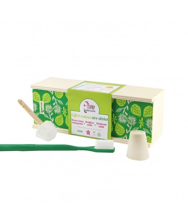 Coffret zero déchet fraicheur de Lamazuna comprenant, une brosse à dent rechargeable, un dentifrice solide à la menthe poivrée et un déodorant solide!